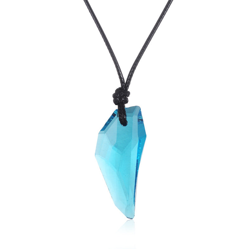Stylish Wolf Tooth Crystal Necklace